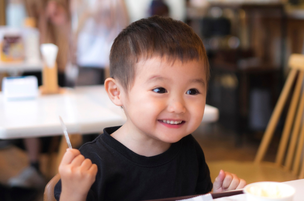 3-Year-Old Talks to Themselves