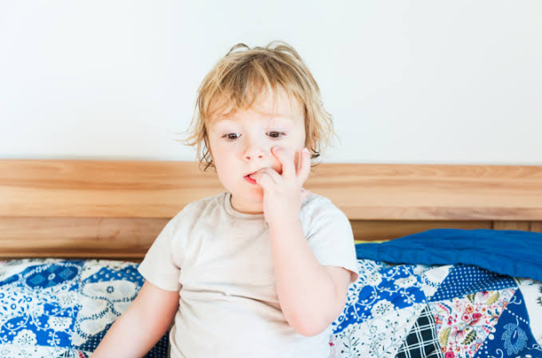 toddler bites nails