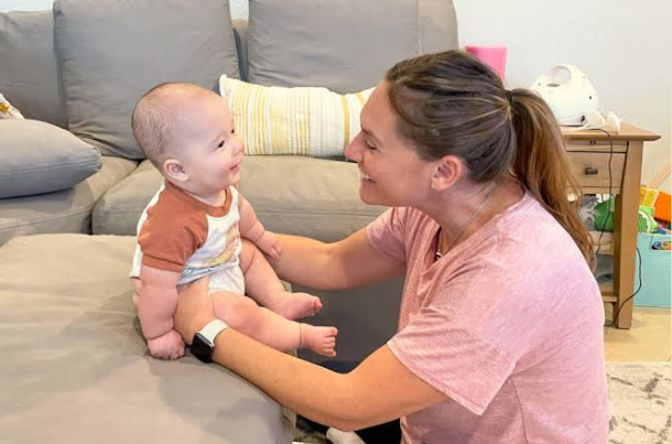 can a 5 month old baby sit