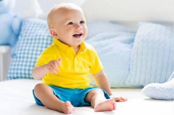 can a 5 month old baby sit